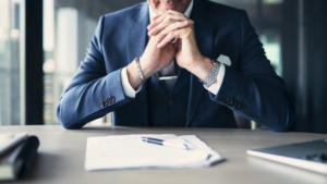 「身元保証書の役割と民法改正に伴う見直し」のアイキャッチ画像