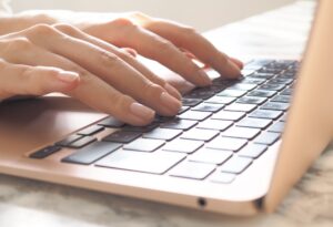 「厚生労働省が導入を推奨する「職務給」とは」のアイキャッチ画像